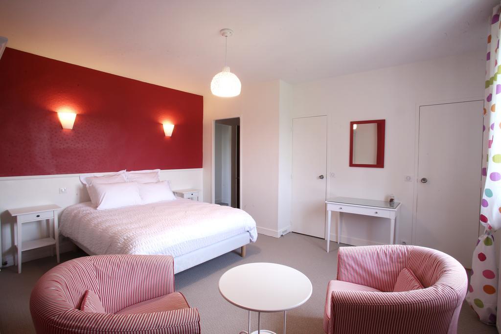Manoir Le Mesnil Bed and Breakfast Saint-Martin-aux-Chartrains Buitenkant foto