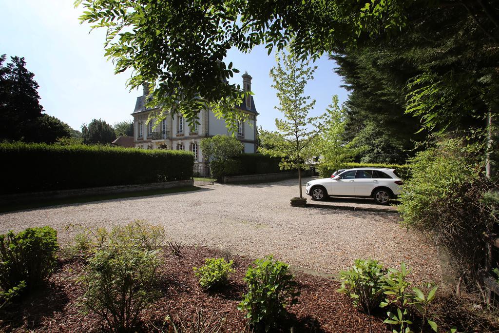 Manoir Le Mesnil Bed and Breakfast Saint-Martin-aux-Chartrains Buitenkant foto